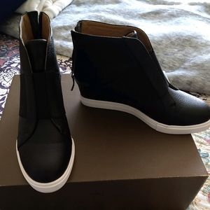 L. Paolo black high top leather heeled sneakers